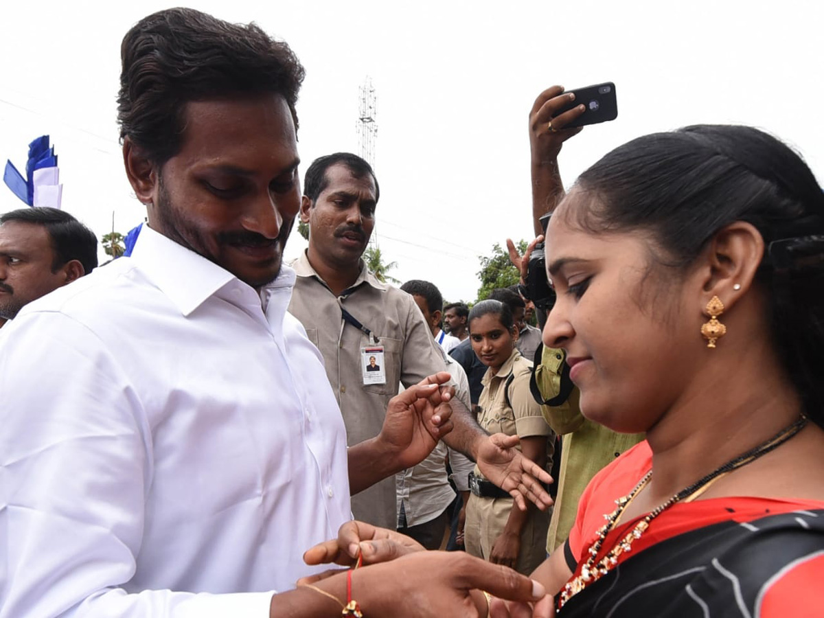 Ys Jagan Padayatra Photo Gallery - Sakshi16