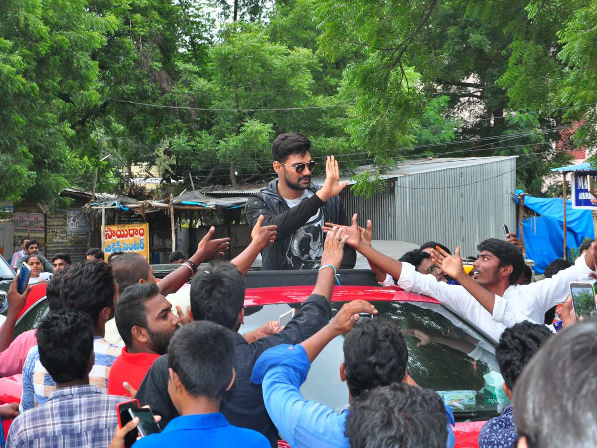 Saakshyam Movie Success Tour at Nalgonda Photo Gallery - Sakshi9