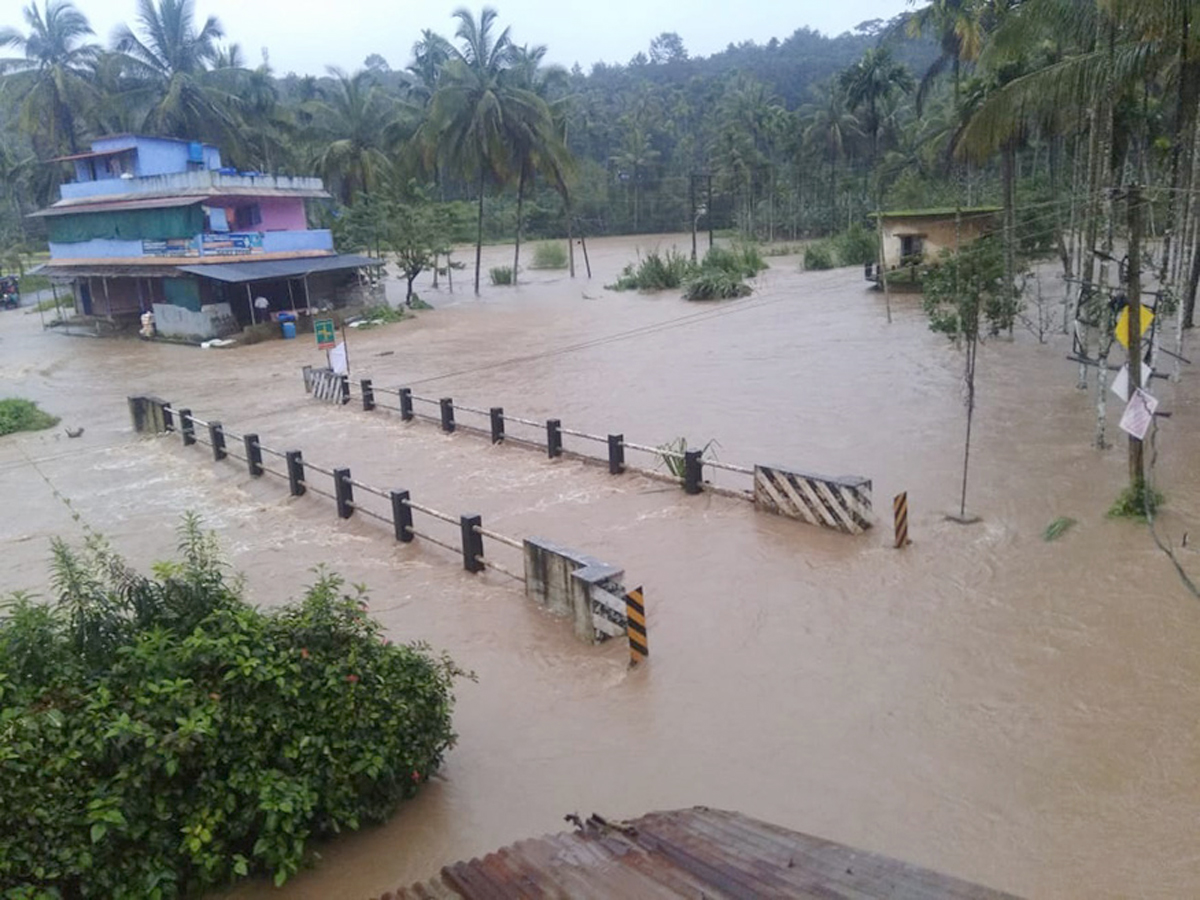  Heavy Rains in Kerala Photo Gallery - Sakshi1