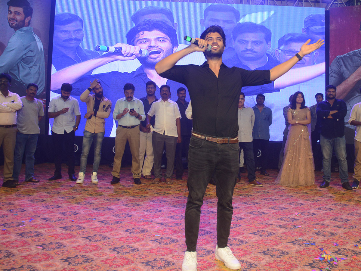 Geetha Govindam Pre Release Event Photo Gallery - Sakshi2