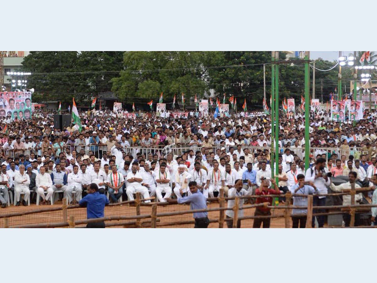 Congress President Rahul Gandhi Visit to Hyderabad Photo Gallery - Sakshi13