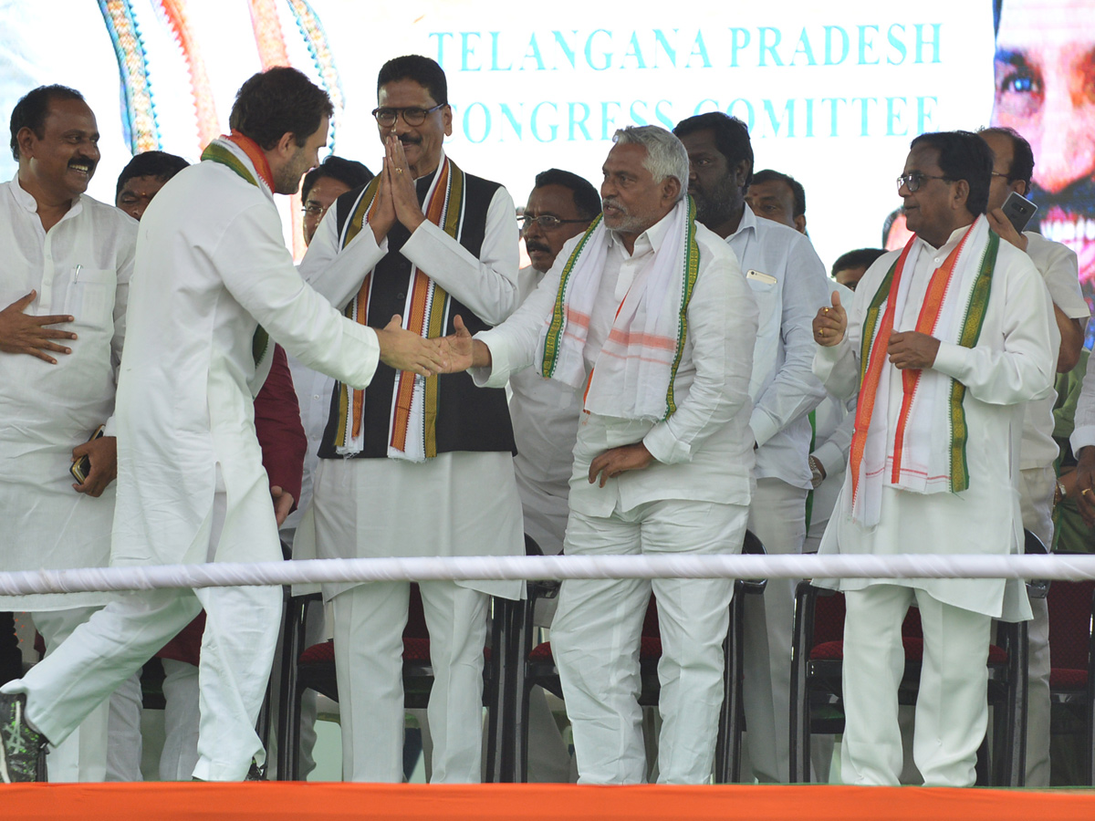 Congress Public Meeting at Saroornagar Stadium Photo Gallery - Sakshi15