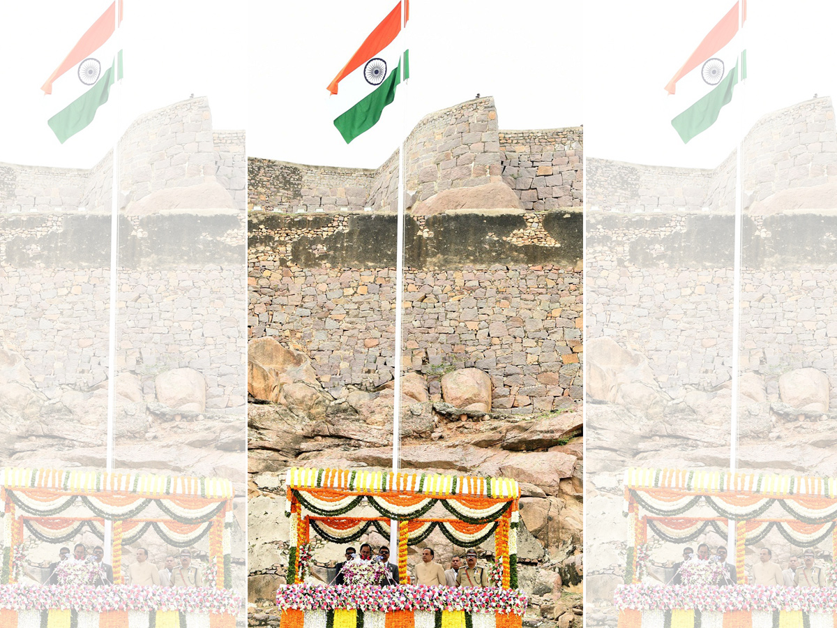 Independence Day Celebrations 2018 at Golconda Fort - Sakshi5