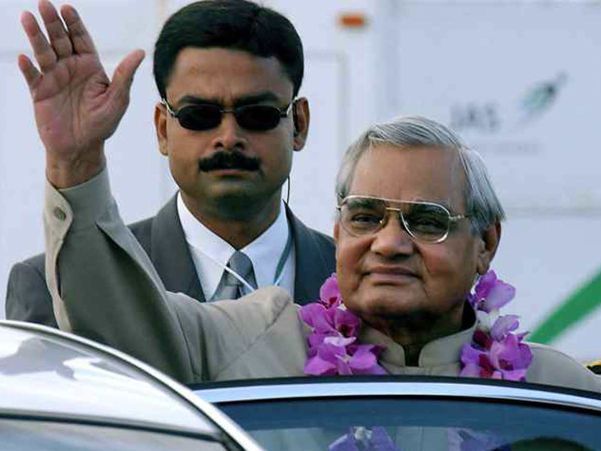 Former Prime Minister Atal Bihari Vajpayee Rare Photo Gallery - Sakshi16