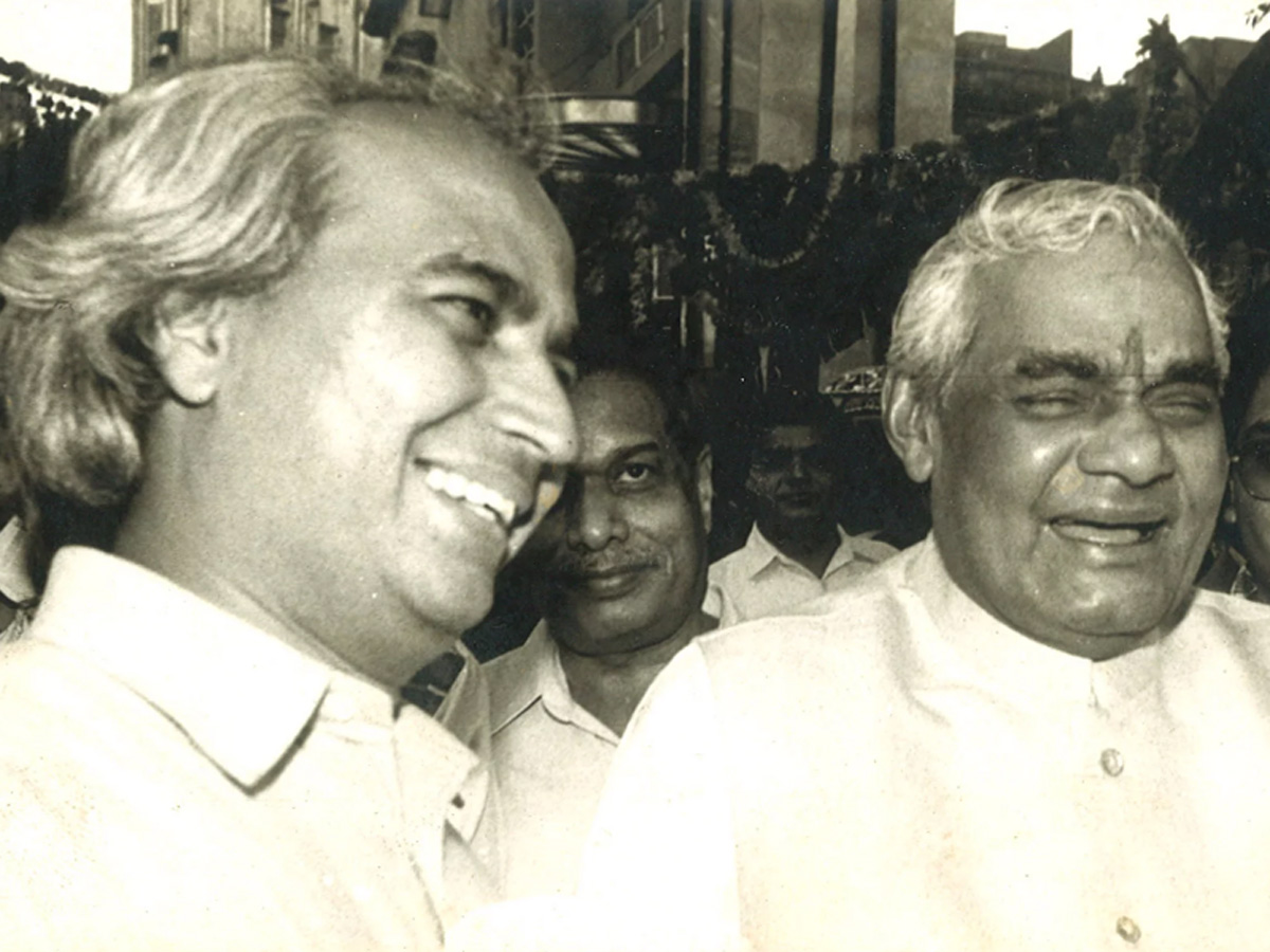 Former Prime Minister Atal Bihari Vajpayee Rare Photo Gallery - Sakshi32