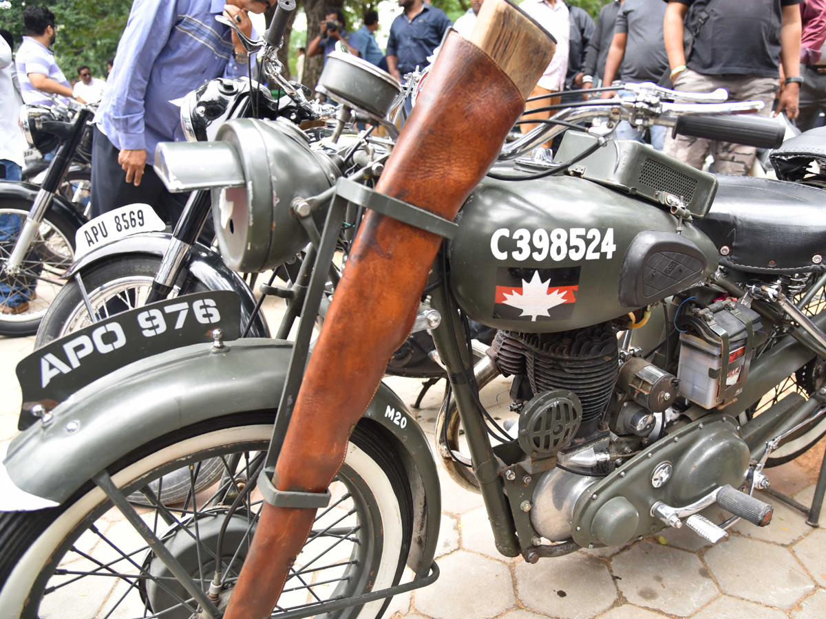 Vintage Cars Collection IN Hyderabad Photo Gallery - Sakshi16