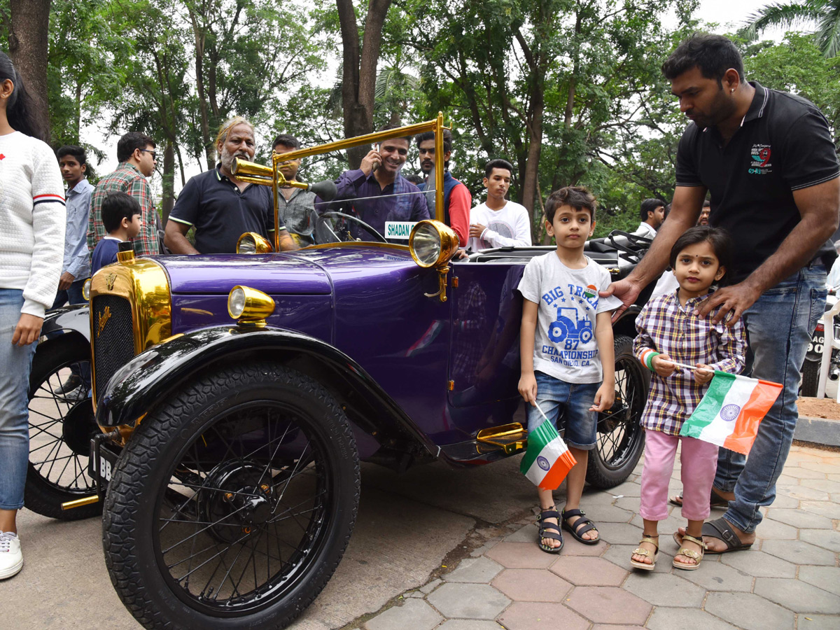 Vintage Cars Collection IN Hyderabad Photo Gallery - Sakshi18