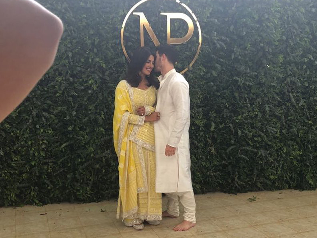 Priyanka Chopra and Nick Jonas Engagement Photo Gallery - Sakshi6