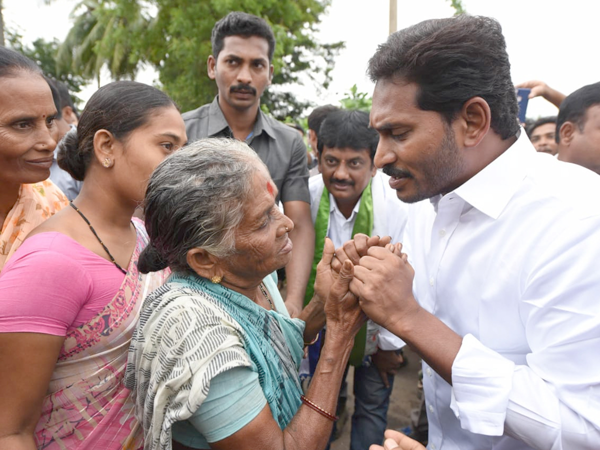 ys jagan prajasankalpayatra day 239 Photo Gallery - Sakshi7