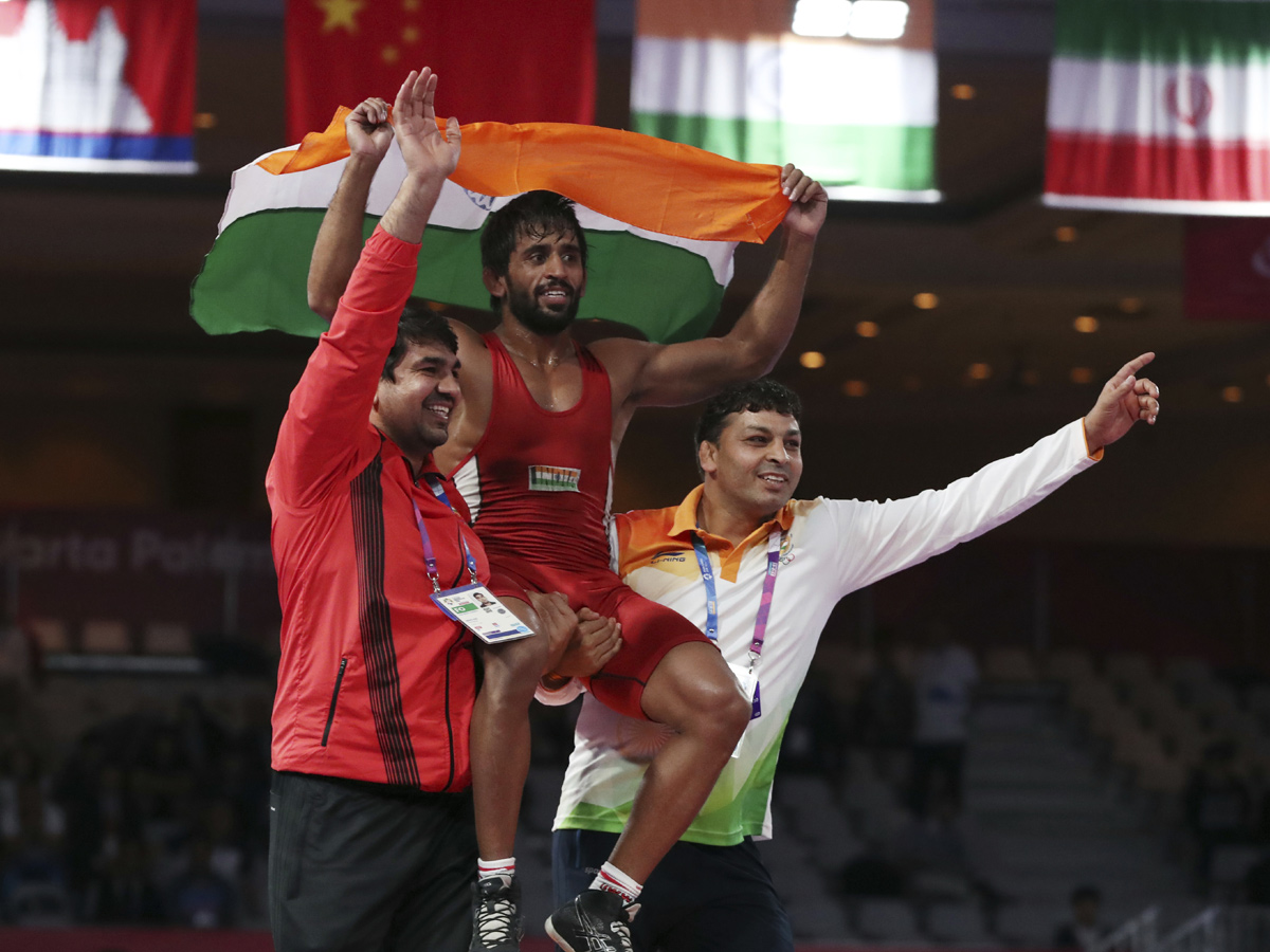 Indian Wrestler Bajrang Punia Wins Gold at Asian Games 2018 - Sakshi12