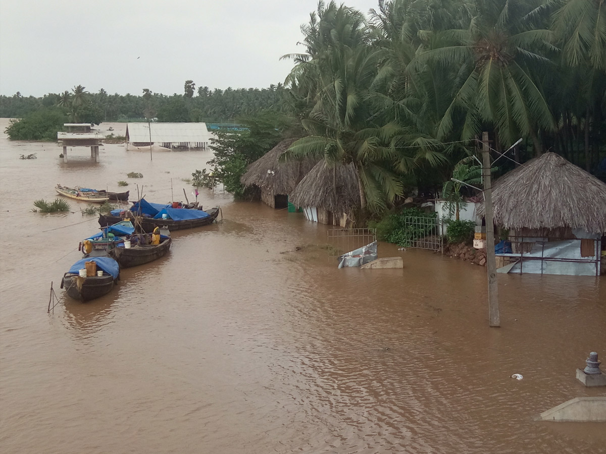 Heavy Rain in Andhra Pradesh - Sakshi16