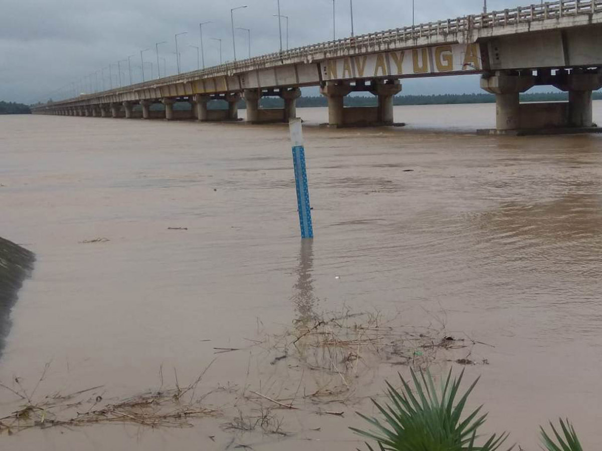 Heavy Rain in Andhra Pradesh - Sakshi17