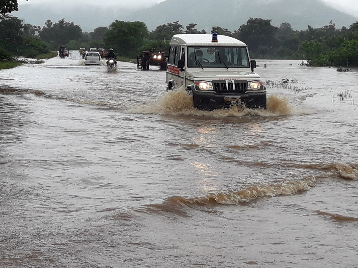 Heavy Rain in Andhra Pradesh - Sakshi32