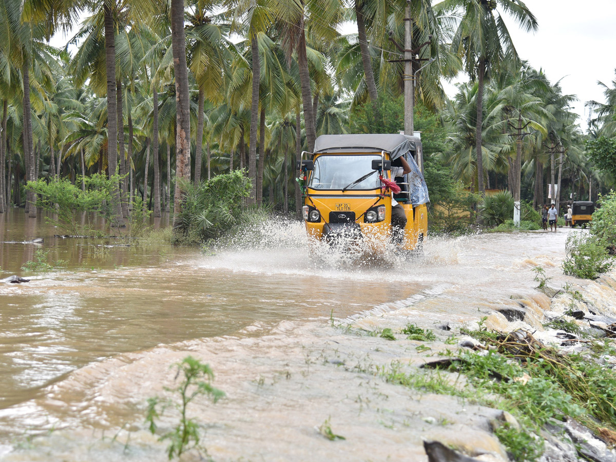 Heavy Rain in Andhra Pradesh - Sakshi37