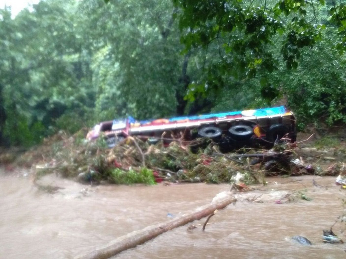 Heavy Rain in Andhra Pradesh - Sakshi8