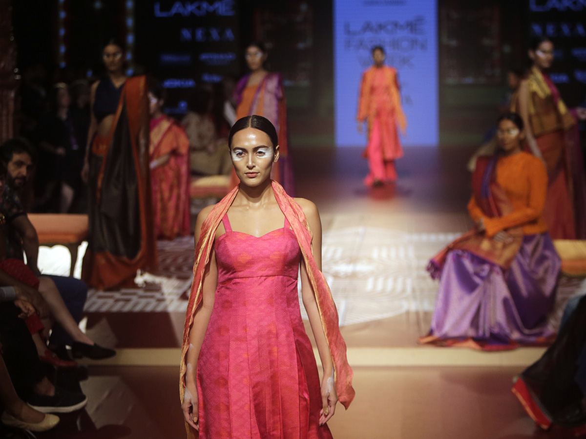 Lakme Fasion Week in Mumbai Photo Gallery - Sakshi16