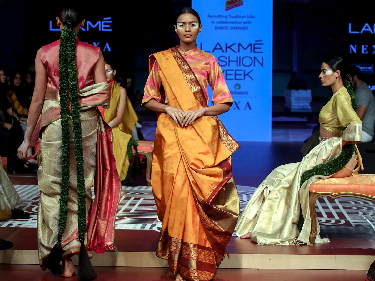 Lakme Fasion Week in Mumbai Photo Gallery - Sakshi8