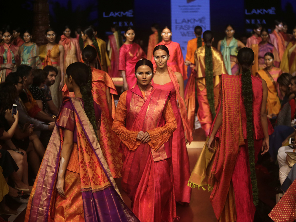 Lakme Fasion Week in Mumbai Photo Gallery - Sakshi10