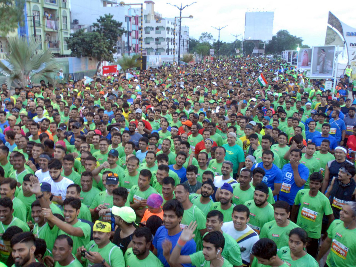 Airtel Hyderabad Marathon 2018 Photo Gallery - Sakshi4