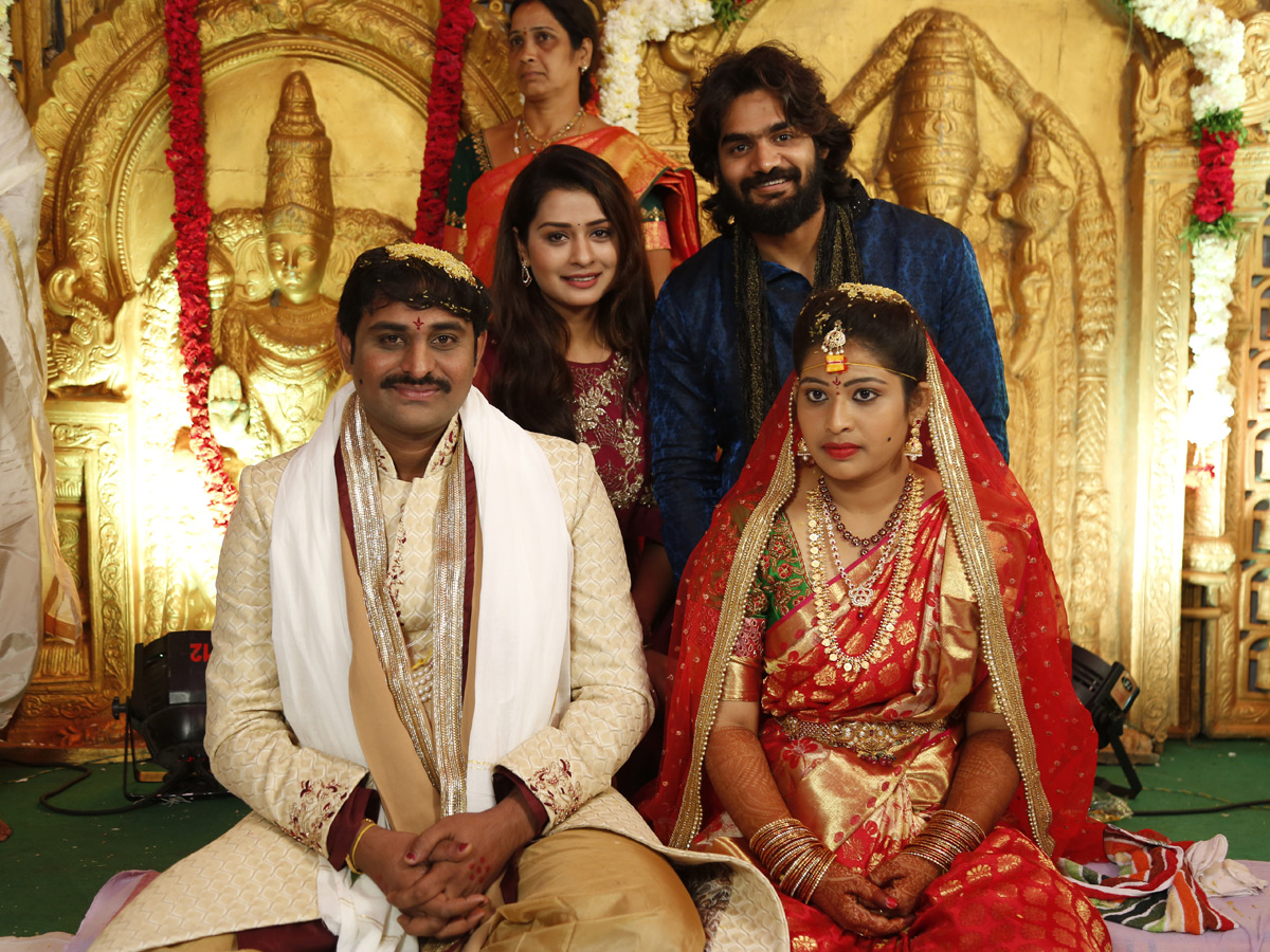 RX 100 Director Ajay Bhupathi Wedding Photo Gallery - Sakshi1