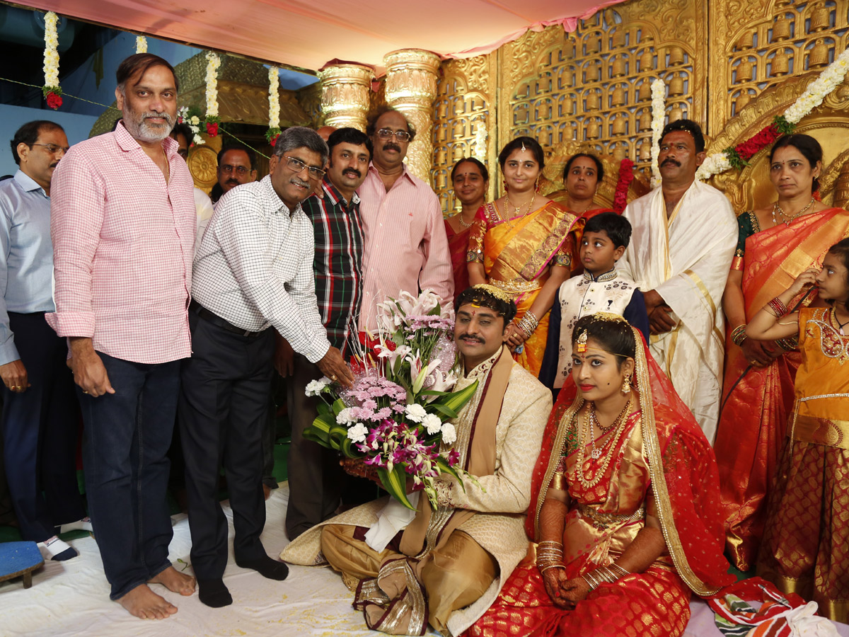 RX 100 Director Ajay Bhupathi Wedding Photo Gallery - Sakshi11