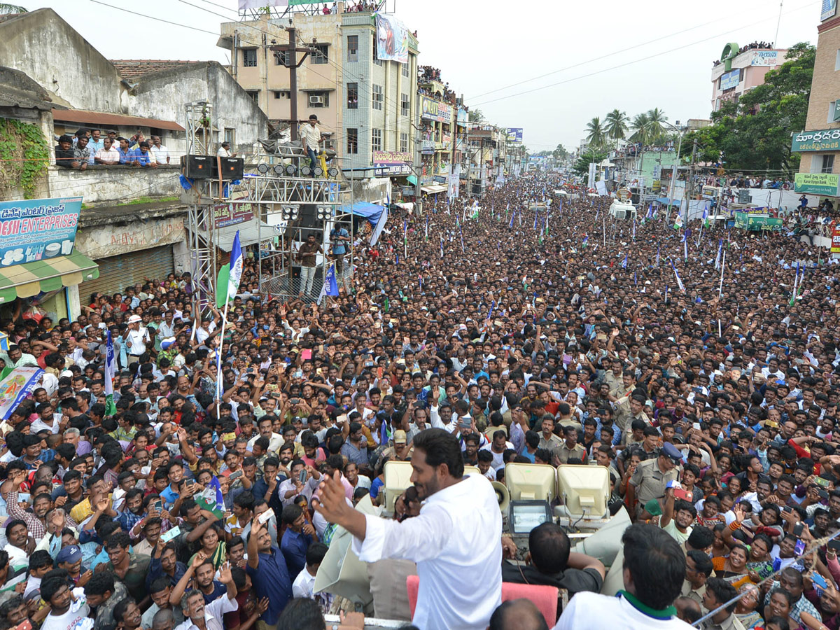 YS jagan padayatra photo gallery - Sakshi6