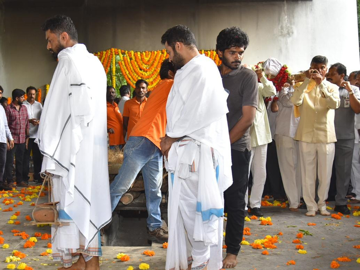 Nandamuri Harikrishna Funerals Completed Photo Gallery - Sakshi19