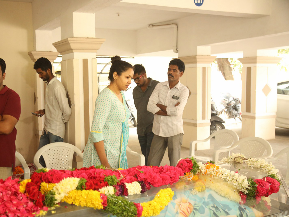 Mahesh babu Condolence Director B jaya Photo Gallery - Sakshi22