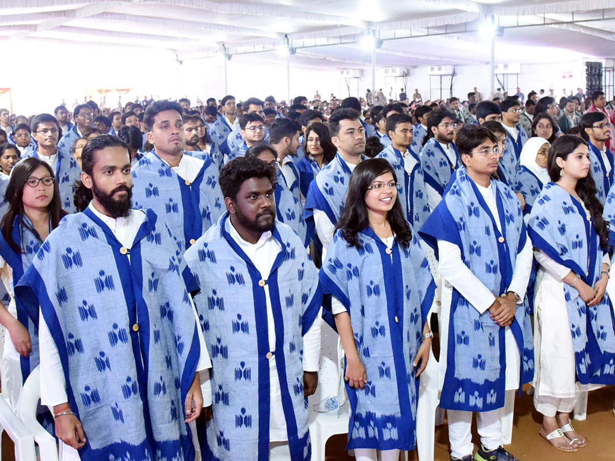 President Kovind at 7th convocation of IIT Hyderabad - Sakshi16