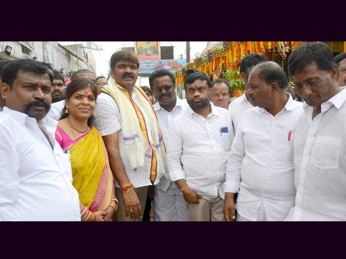 Lal Darwaza Bonalu Celebrations Photo Gallery - Sakshi13