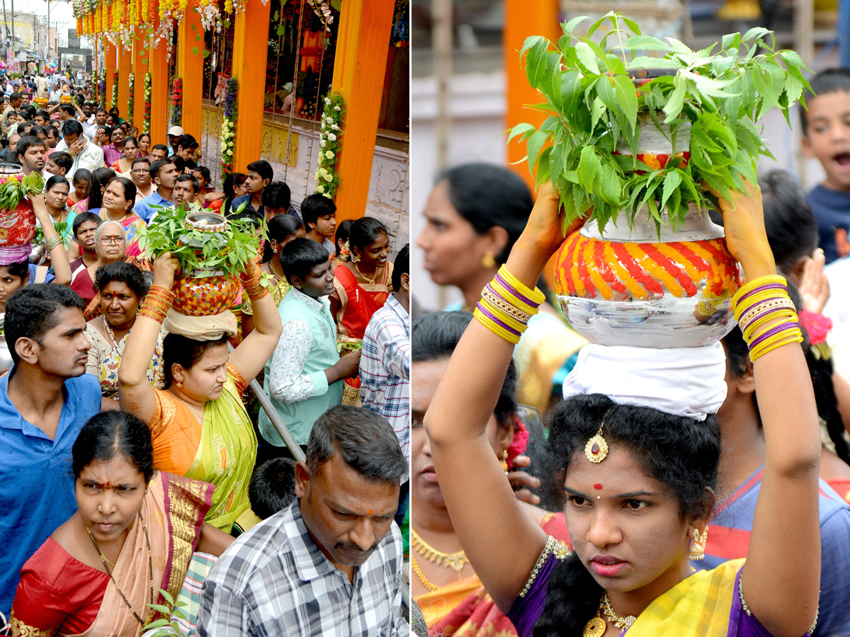 Lal Darwaza Bonalu Celebrations Photo Gallery - Sakshi10