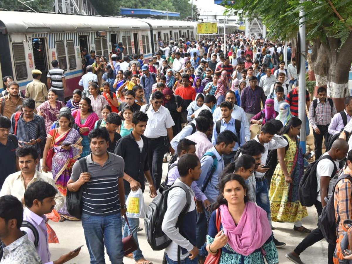 Motor Vehicles Bandh in Telugu States Photo Gallery - Sakshi2