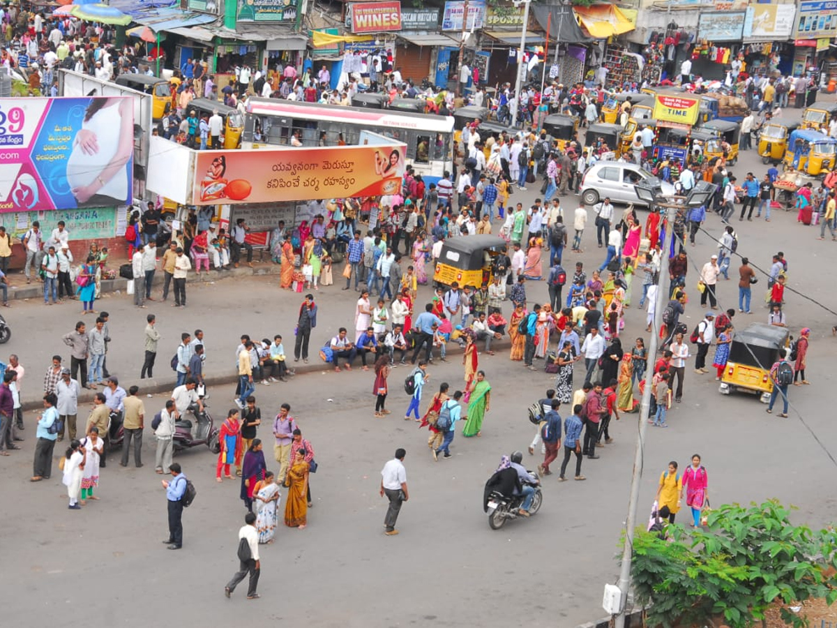Motor Vehicles Bandh in Telugu States Photo Gallery - Sakshi1