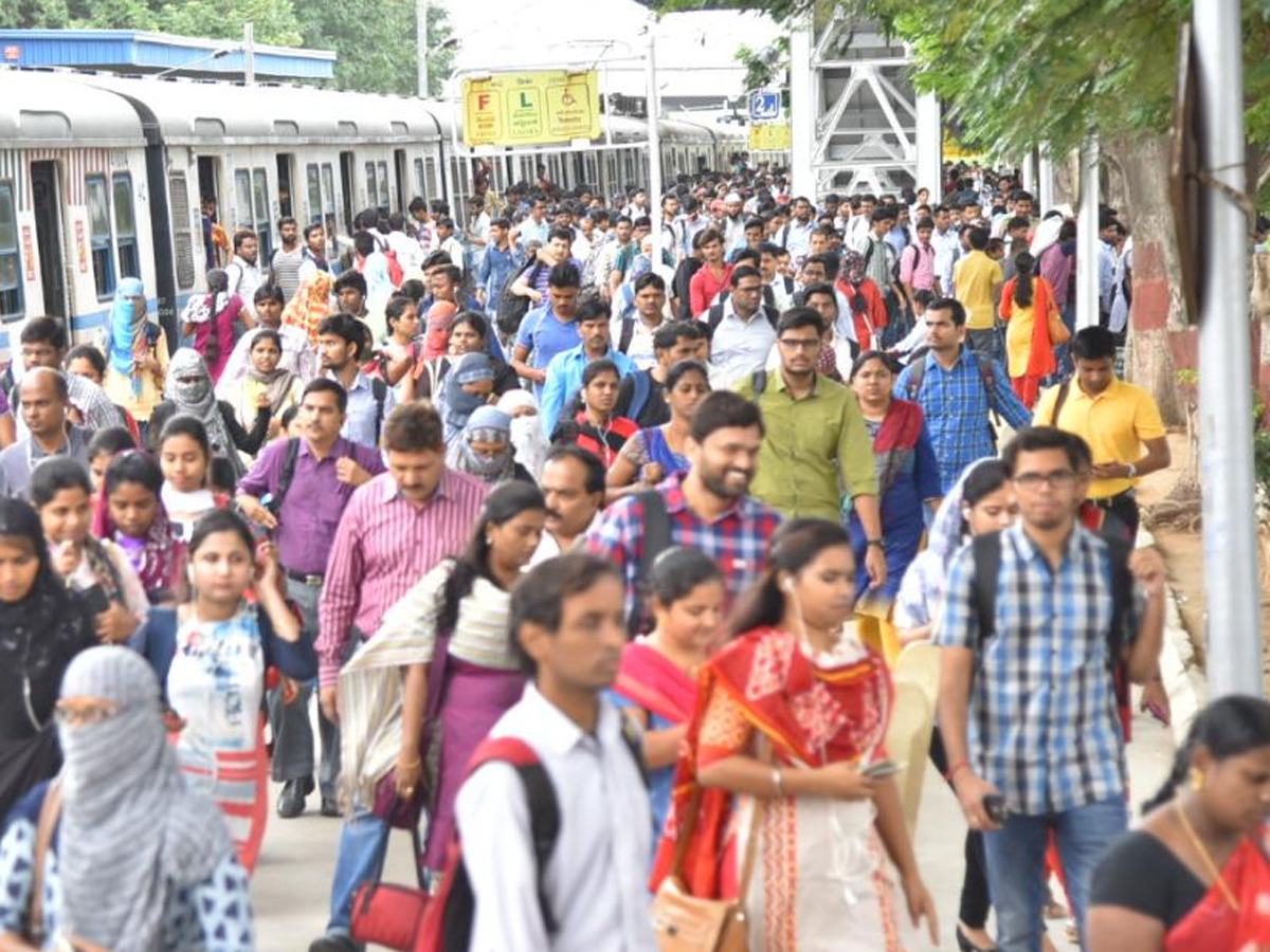 Motor Vehicles Bandh in Telugu States Photo Gallery - Sakshi13
