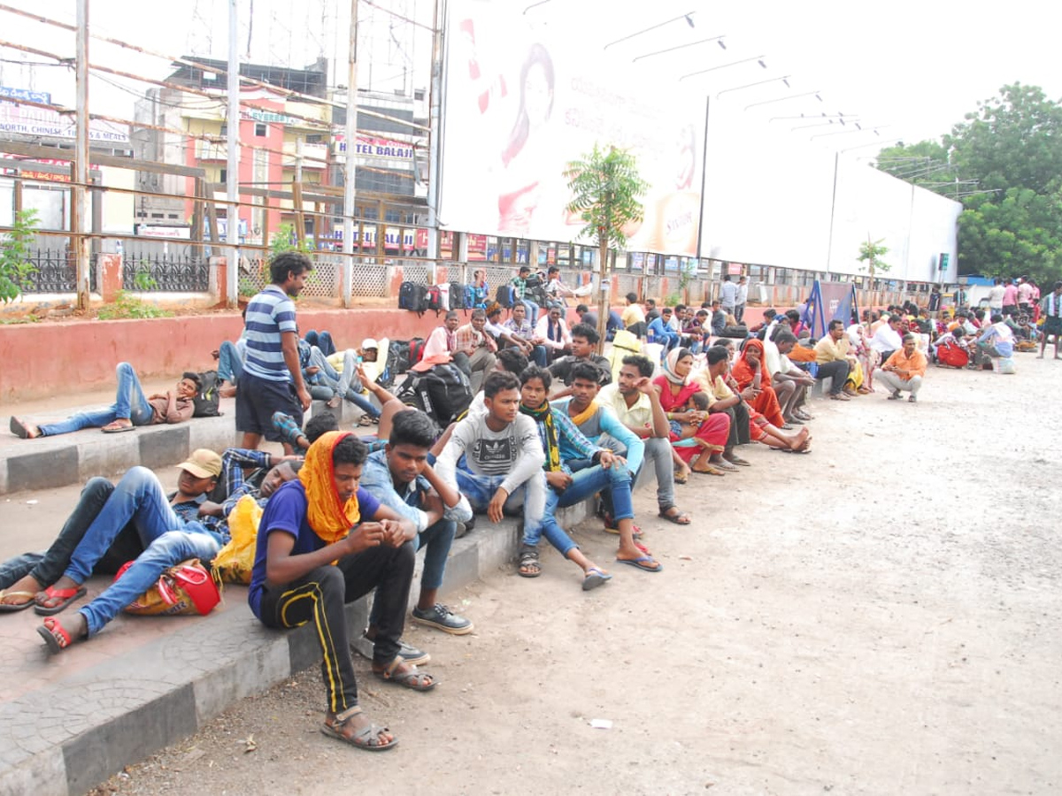 Motor Vehicles Bandh in Telugu States Photo Gallery - Sakshi9