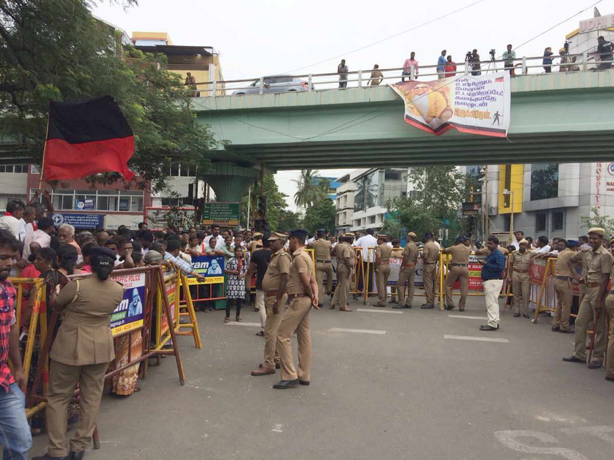  DMK supporters gather outside Kauvery Hospital Photo Gallery - Sakshi9