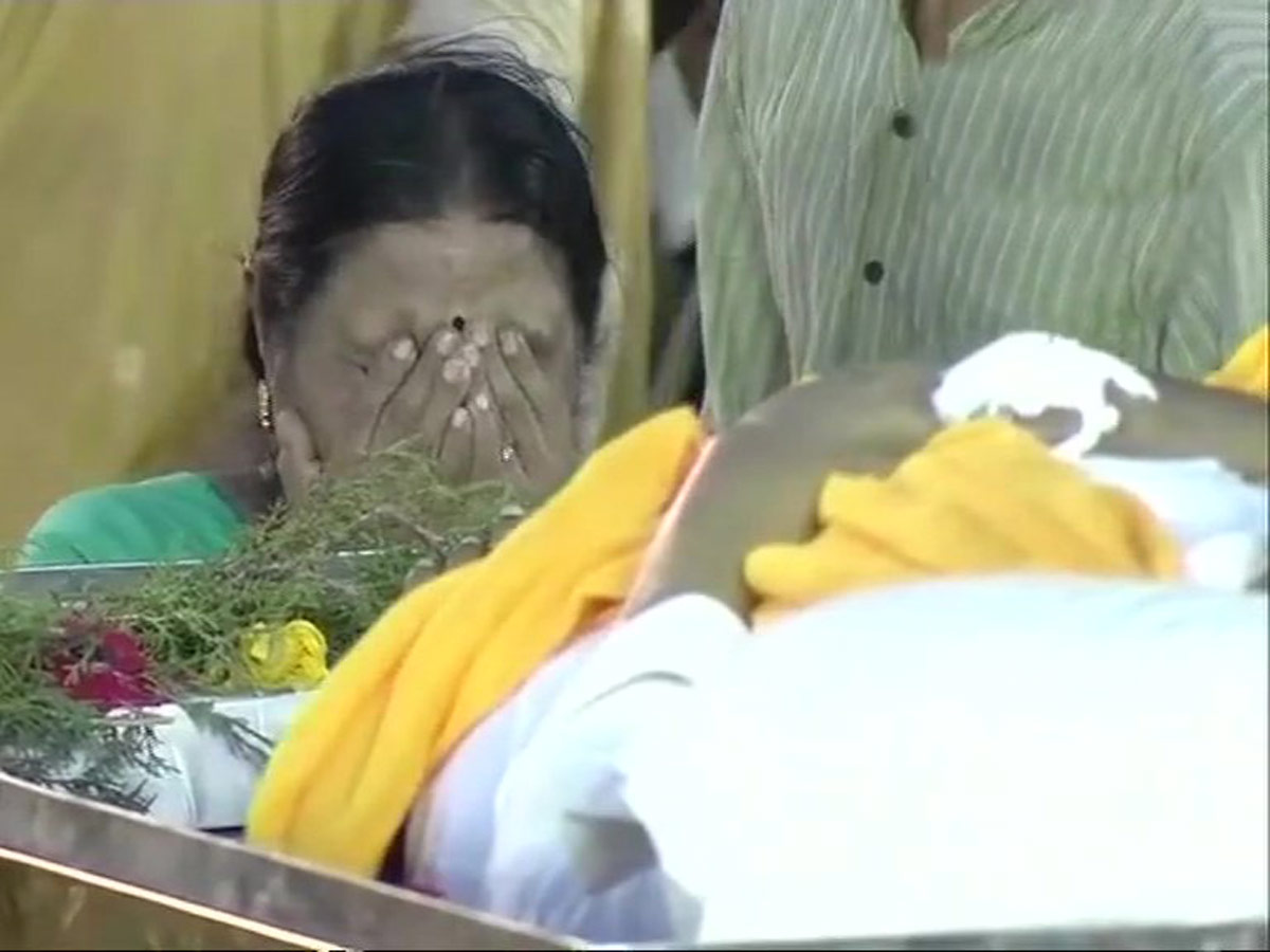 M Karunanidhi Final Rites Chennai Merina Beach Photo Gallery - Sakshi21