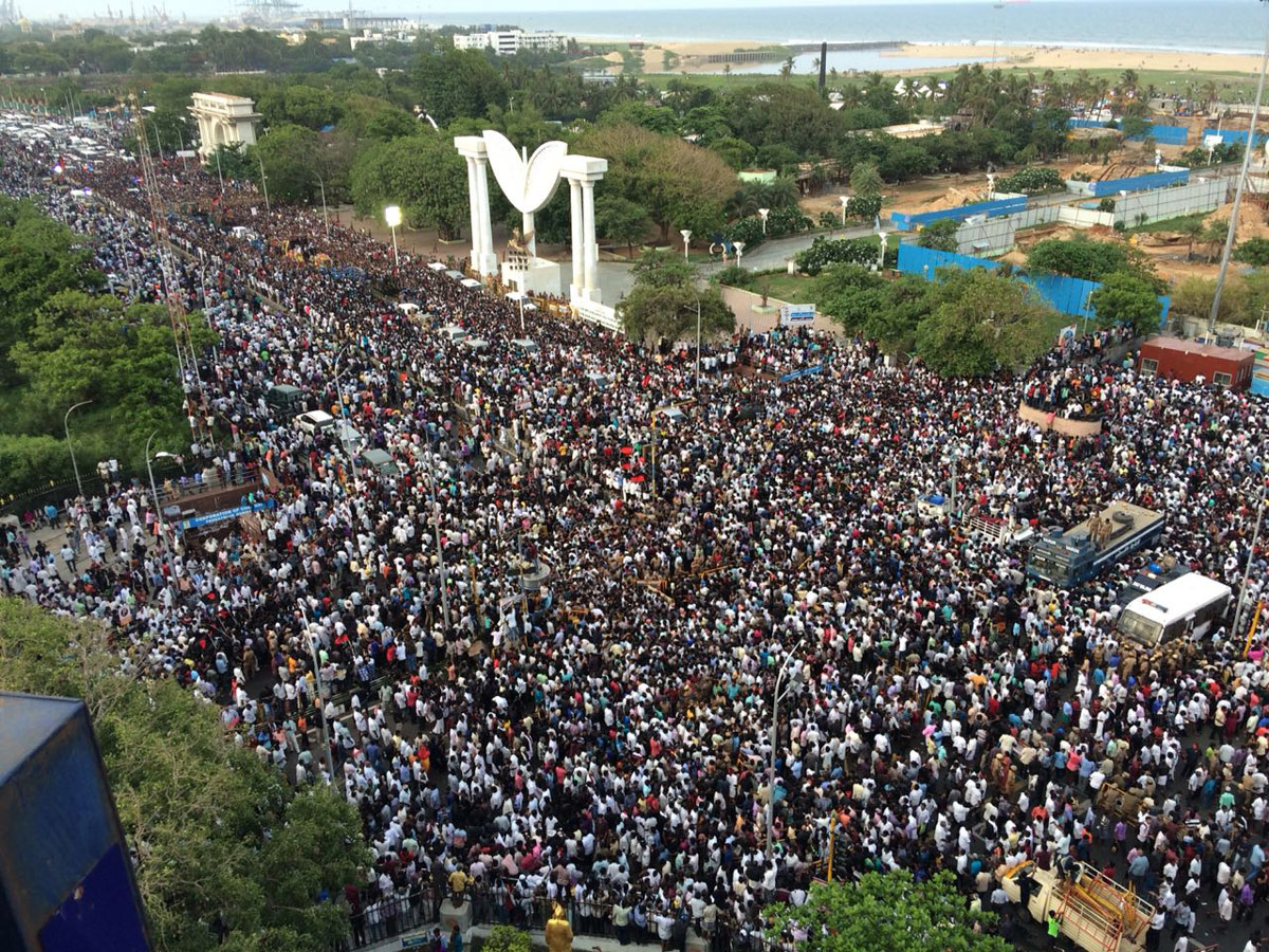 M Karunanidhi Final Rites Chennai Merina Beach Photo Gallery - Sakshi22