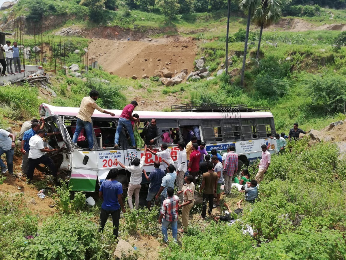 RTC Bus Accident In Kondagattu Ghat Road Photo Gallery - Sakshi1