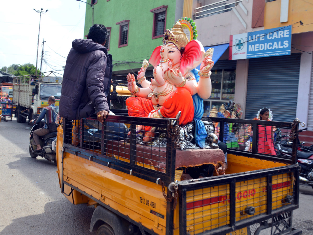 Ganesh Chaturthi in Hyderabad 2018 Photo Gallery - Sakshi19