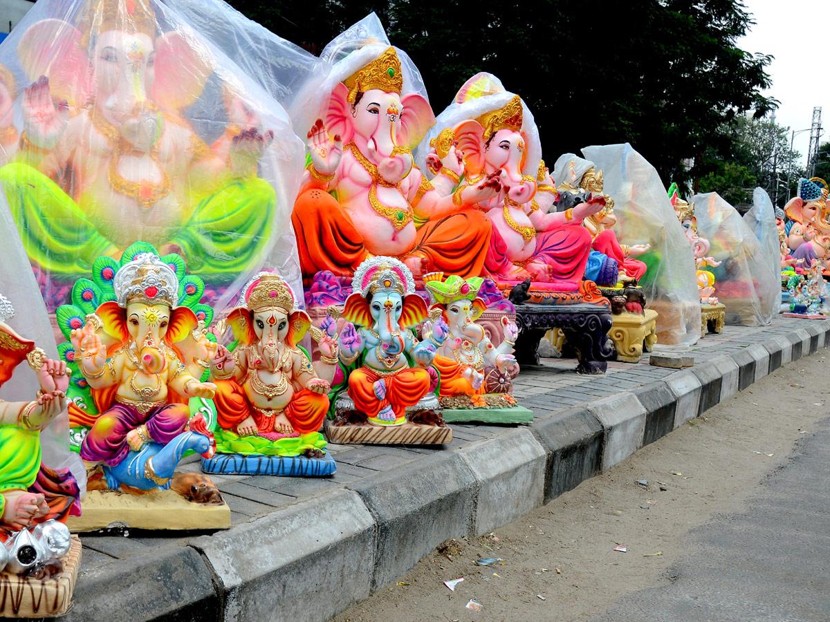 Ganesh Chaturthi in Hyderabad 2018 Photo Gallery - Sakshi4