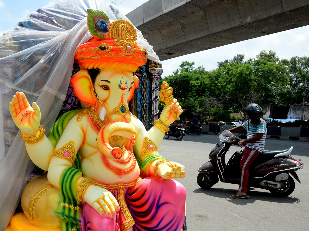 Ganesh Chaturthi in Hyderabad 2018 Photo Gallery - Sakshi6