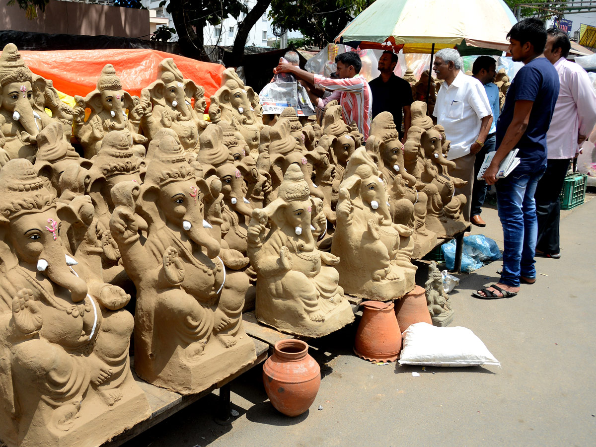 Ganesh Chaturthi in Hyderabad 2018 Photo Gallery - Sakshi7