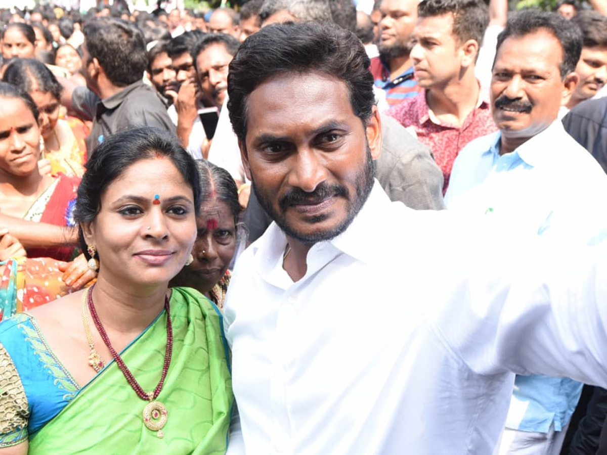 YS Jagan PrajaSankalpaYatra Day 261 Photo Gallery - Sakshi17