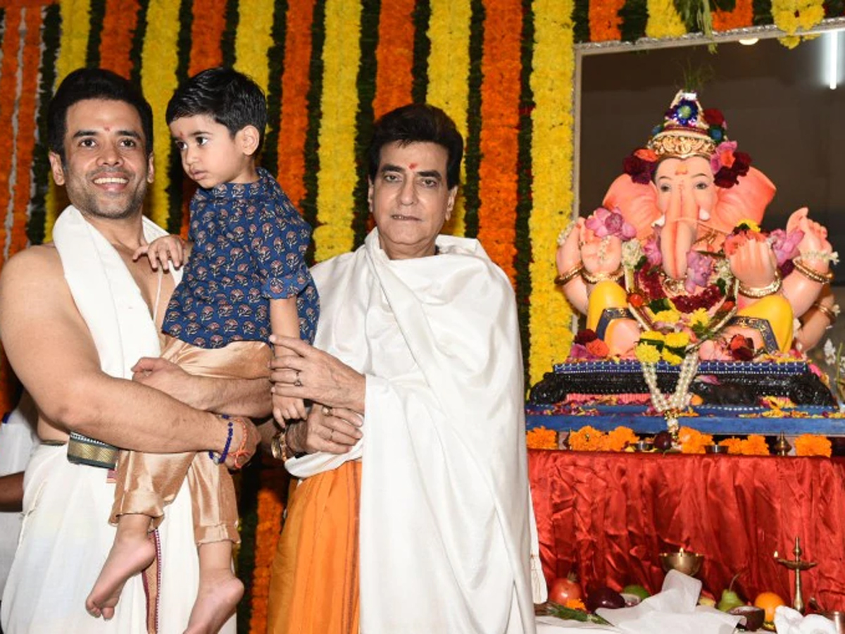 Celebrities at Ganesh Chaturthi Celebrations Photo Gallery - Sakshi3