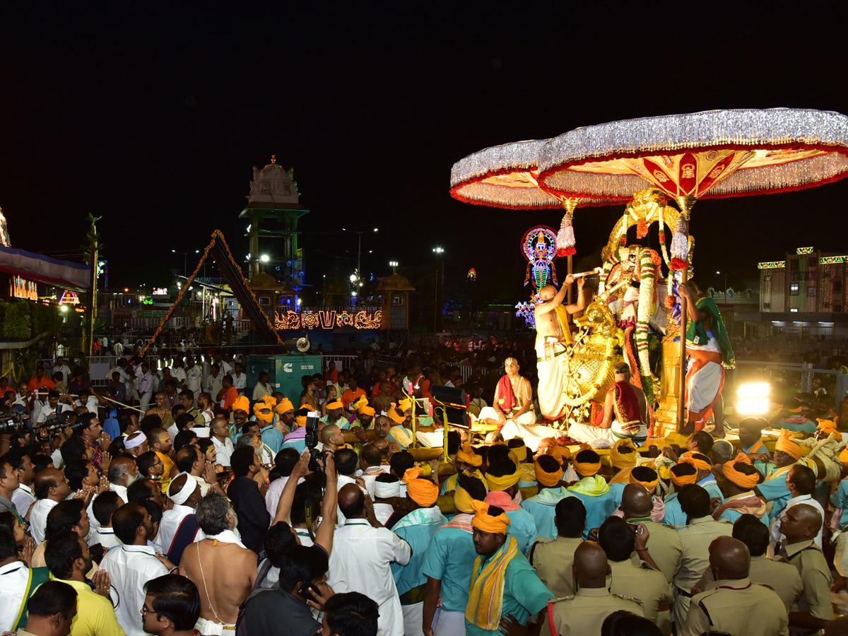 Brahmotsavam in Tirumala Tirupati Photo Gallery - Sakshi4