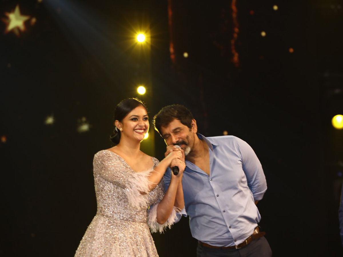 SIIMA Awards 2018 in Dubai Photo Gallery - Sakshi16