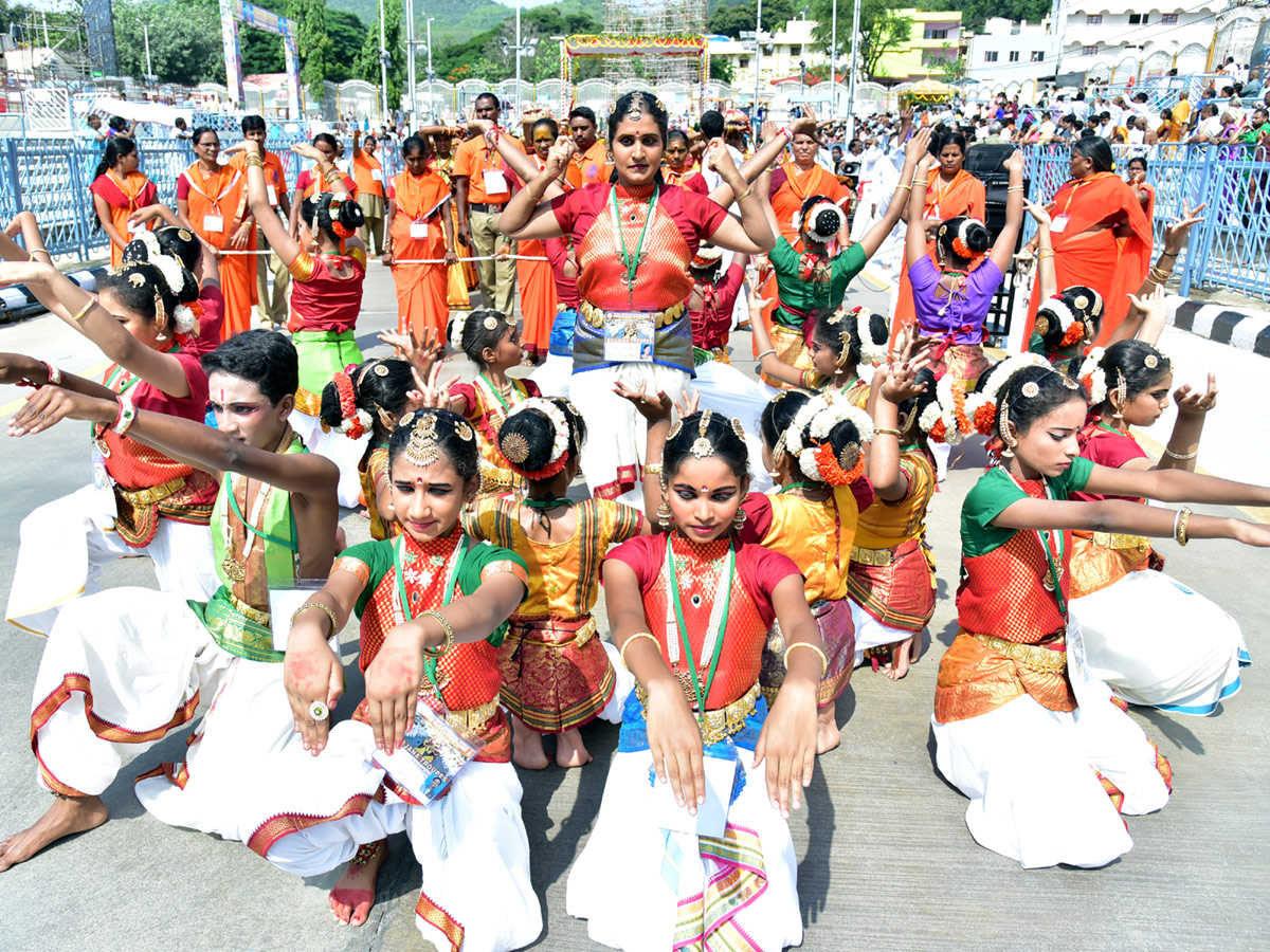 Tirumala brahmotsavam 2018 Photo Gallery - Sakshi17