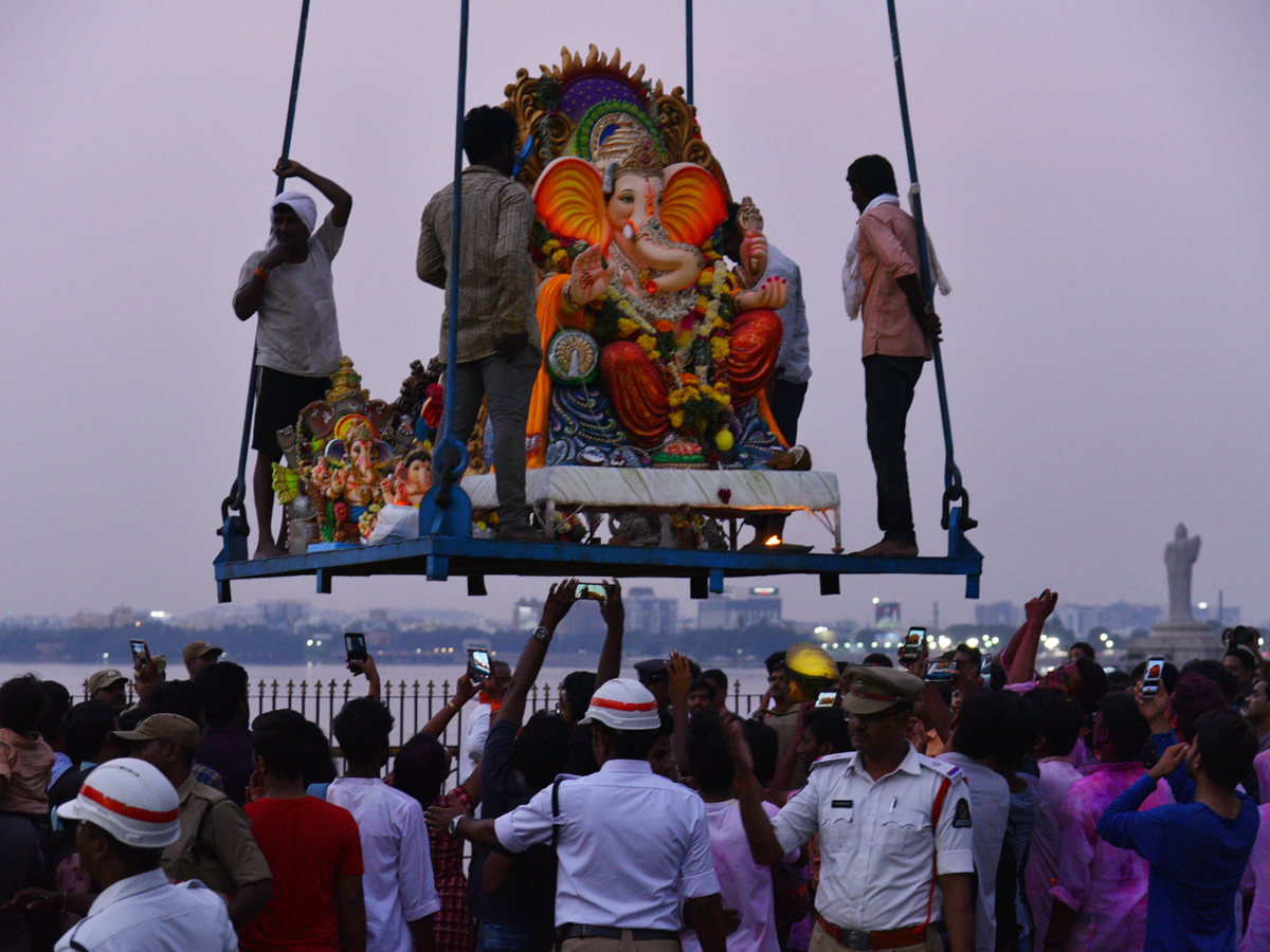 Ganesh Nimajjanam in Hyderabad Photo Gallery - Sakshi2