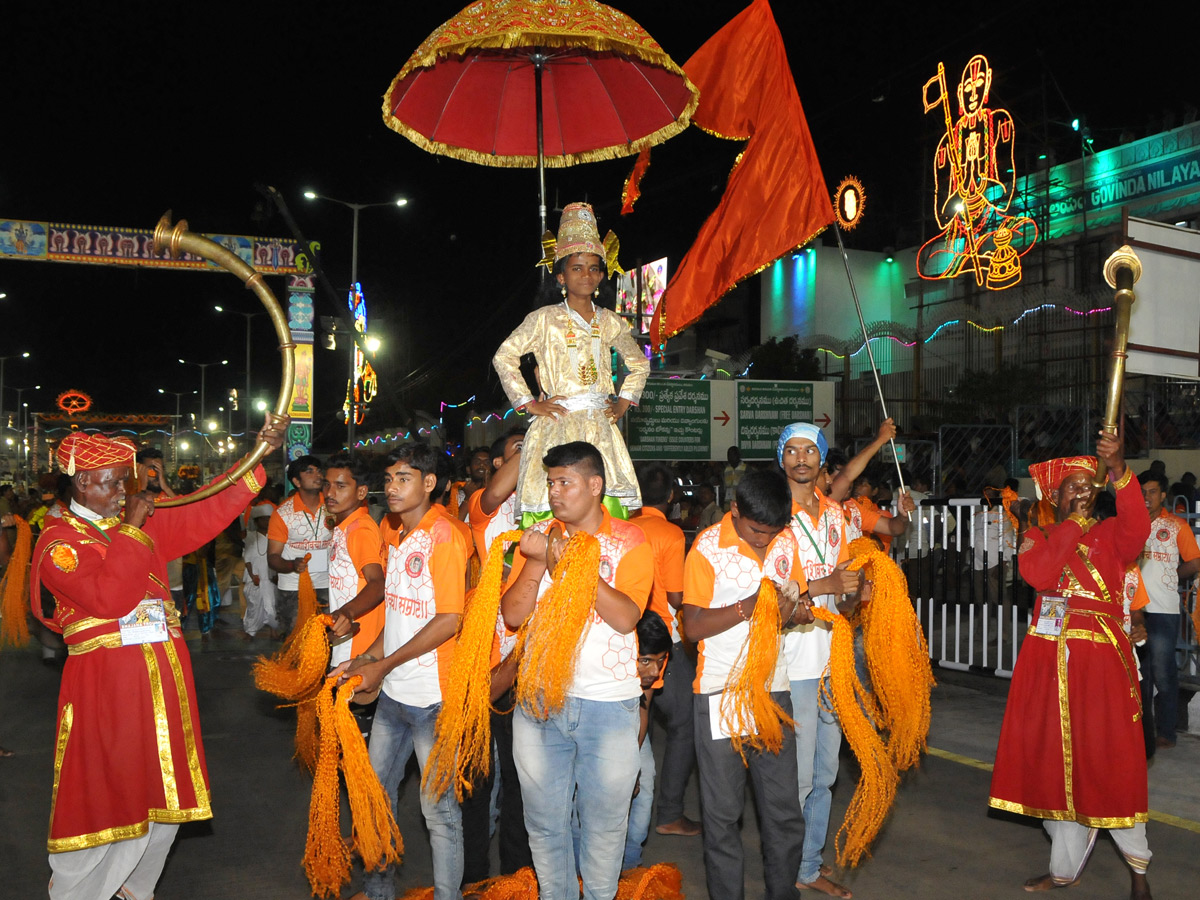 Sarvabhupala Vahana Seva in Tirumala Photo Gallery - Sakshi15